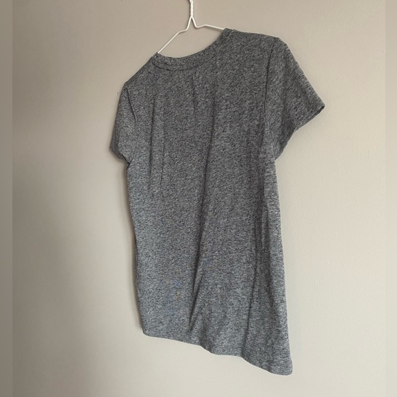 Levi’s Classic Pocket T-shirt - Picture 9 of 12